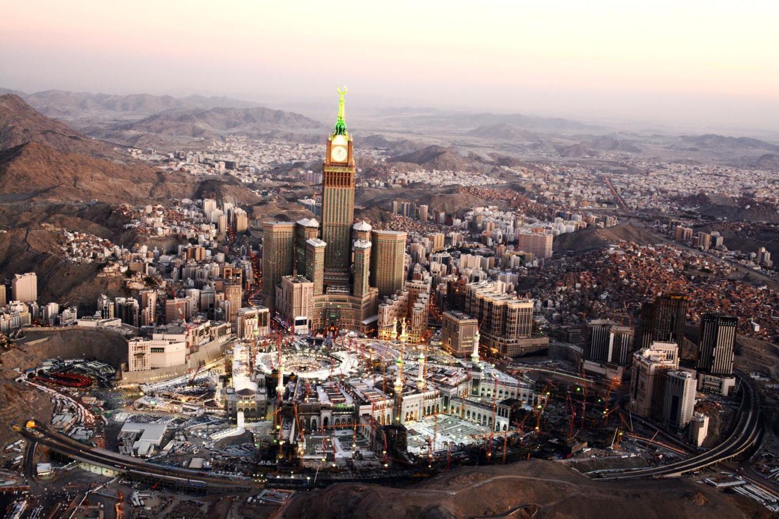 Retaj Al Bayt Suites